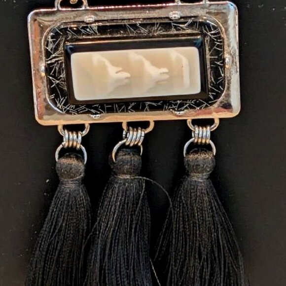 Statement Necklace with Mother of Pearl & Tassels - Picture 2 of 4